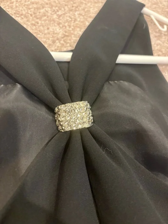 Jones New York Black-n-Bling (back) Fitted Sleeveless Dress - Picture 5 of 7